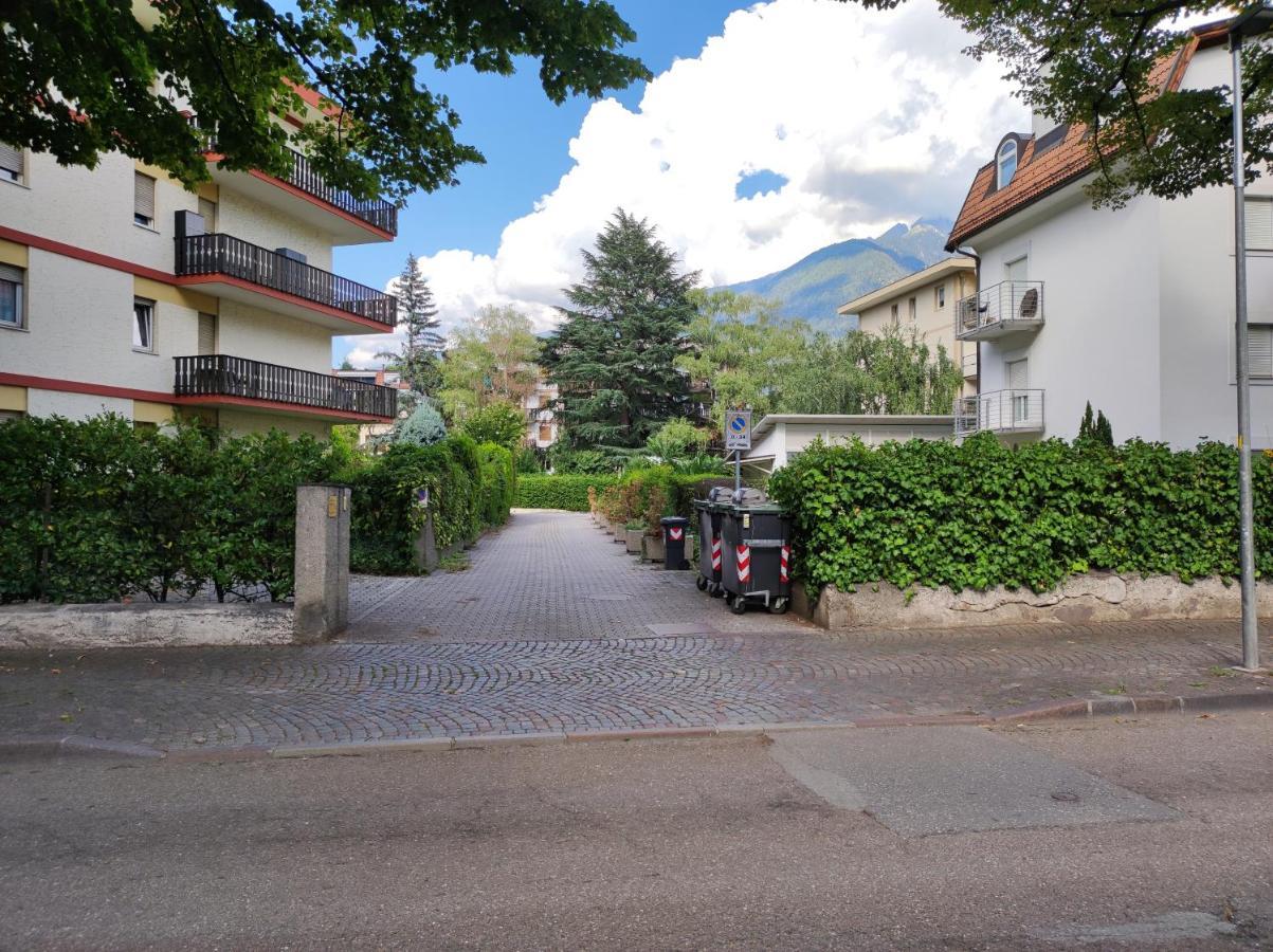 Corn Under: Eigentumswohnung Mit Aussenpool Meran Zewnętrze zdjęcie